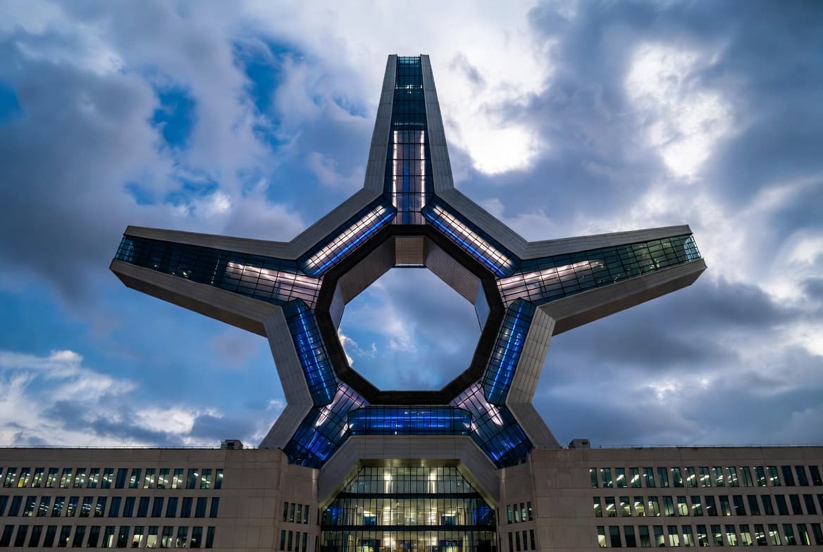 Grok's Pentagon Integration + Colossus 2