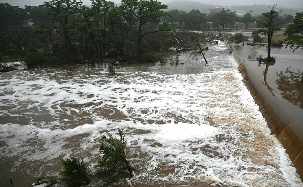 Latest Update on Camp Mystic Floods: Search Continues for Missing Campers in Texas Hill Country