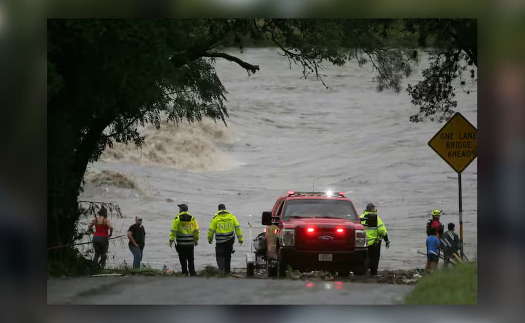 Tornado and Flash Flood Warnings Sweep Through Washington D.C. - Latest Updates