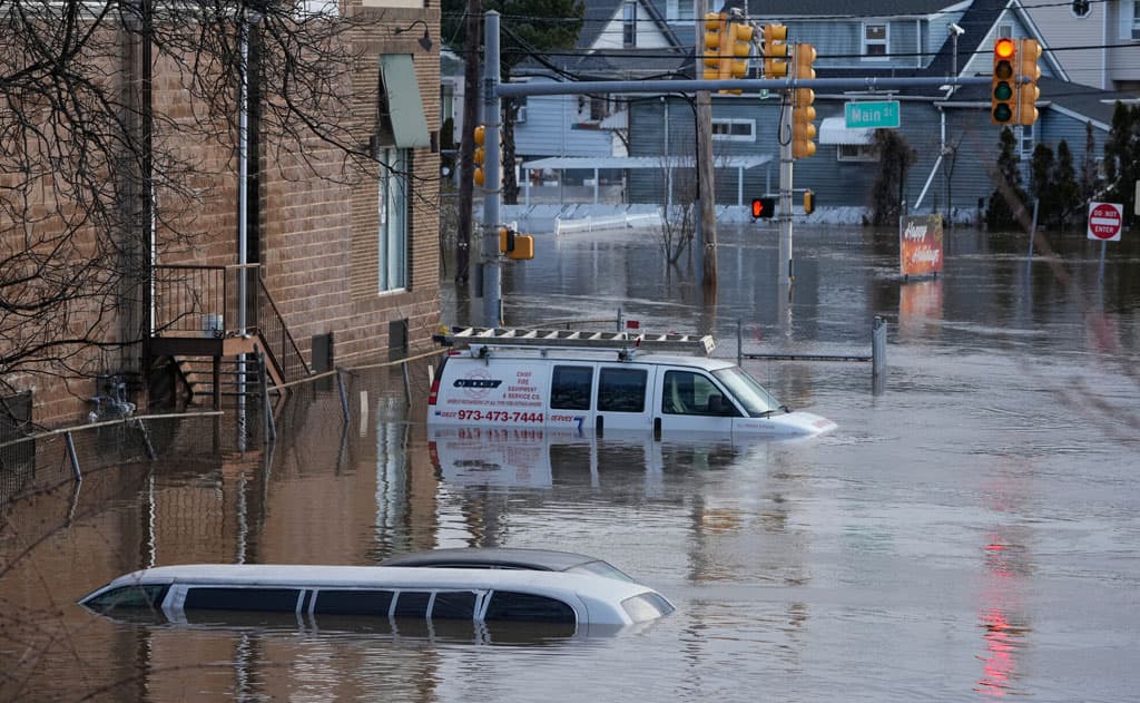 USA Flash Floods: Latest Weather Updates and Forecast – July 2025
