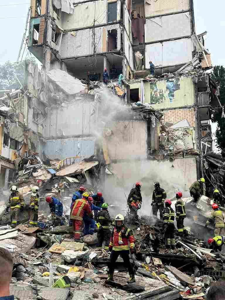 Russian Strike on Kyiv Kills Seven, Injures 82: A Devastating Assault on Ukraine’s Capital