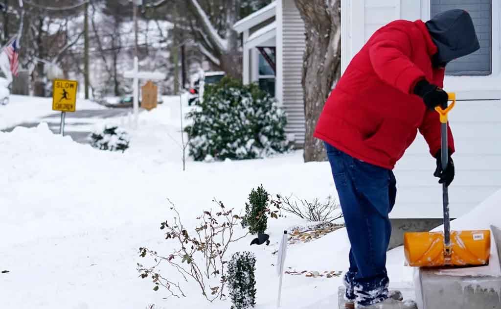 Farmers' Almanac Winter 2025-2026 Forecast