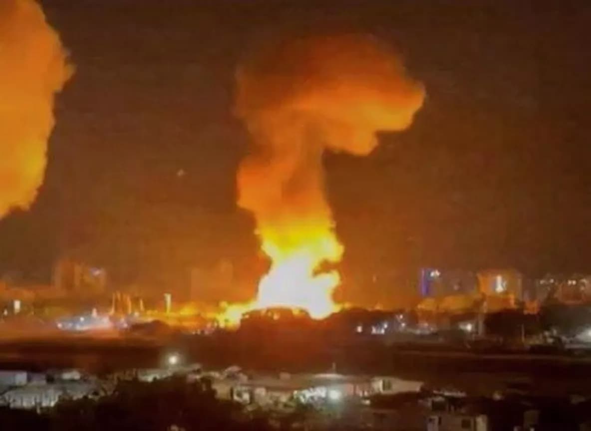 Chaos & Glory This Week: Venezuela Regime Change, Iran Bloodshed, Australian Open Fireworks