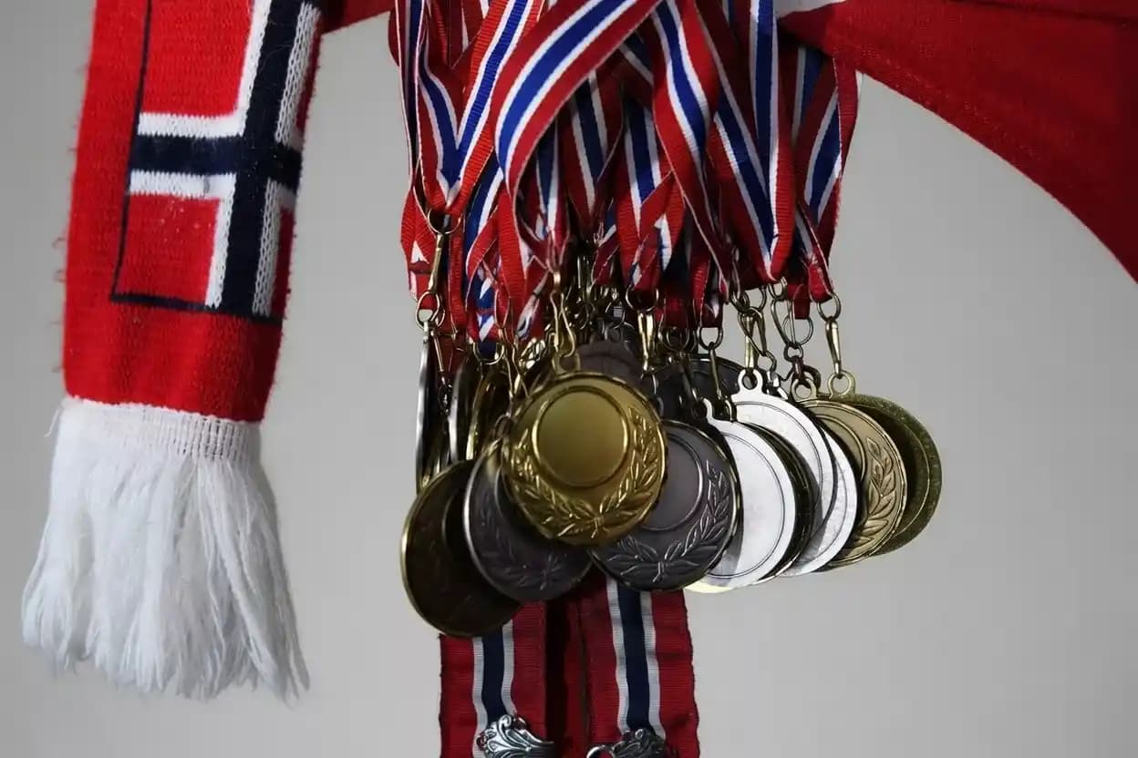 Norway Last Week: Golds, Security Alerts & Controversies