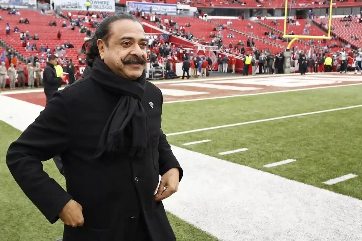 How Shahid Khan Built a Billion-Dollar American Dream