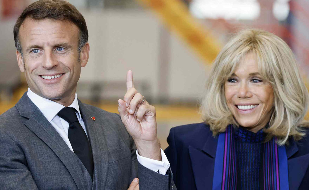 Emmanuel Macron and his wife, Brigitte Macron
